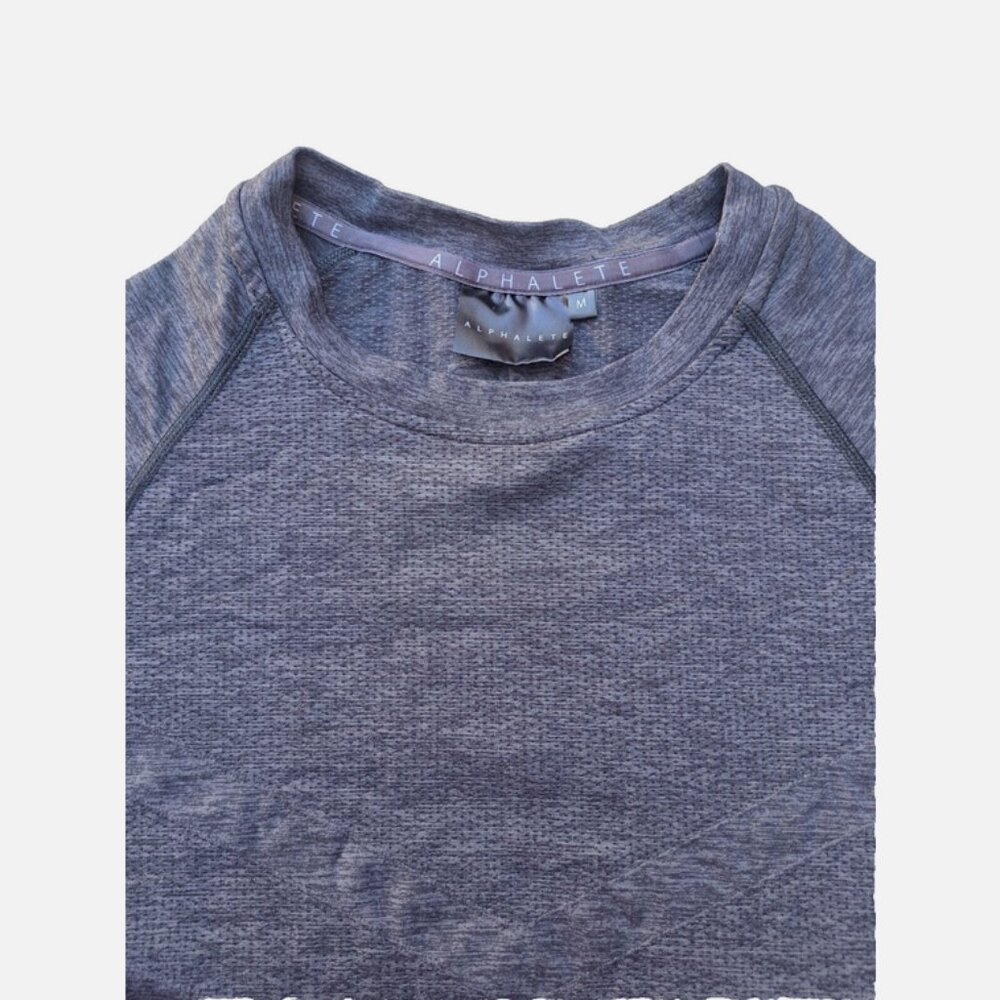 Men's Size Medium Alphalete Dark Gray Vented Short Sleeve Tee